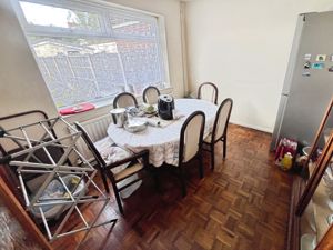 Dining room- click for photo gallery